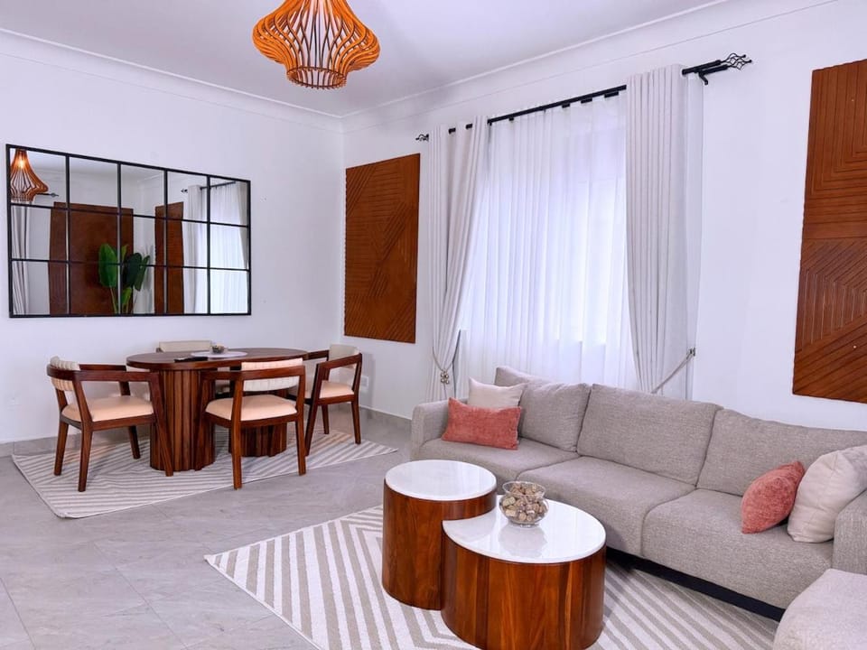 Serene Stay - Kayzhaven 2BR Kololo Apartment in Kampala