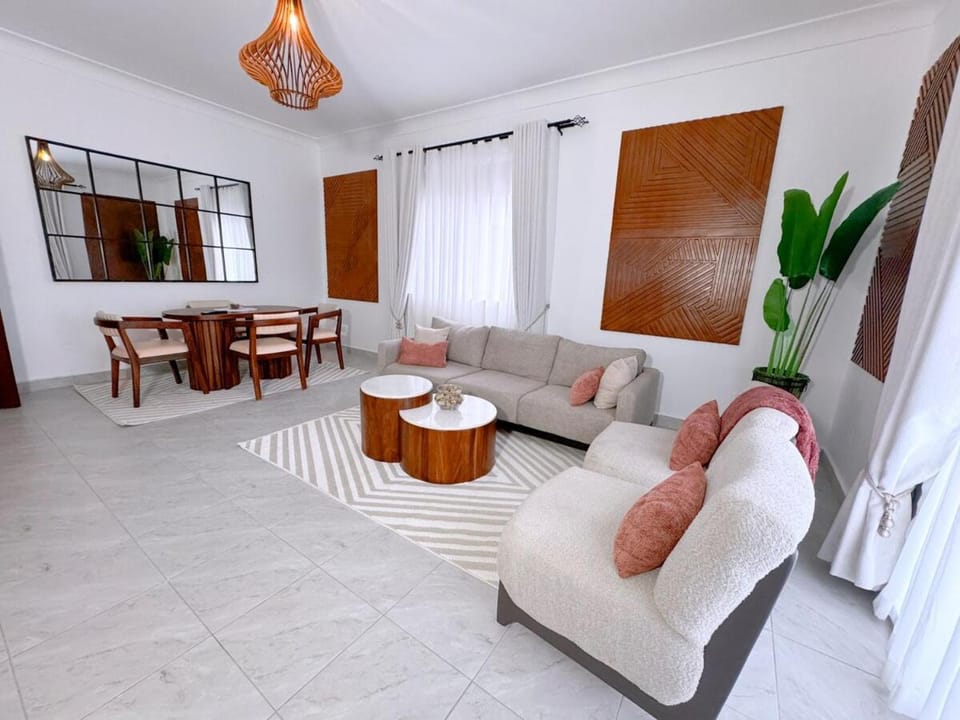 Serene Stay - Kayzhaven 2BR Kololo Apartment in Kampala