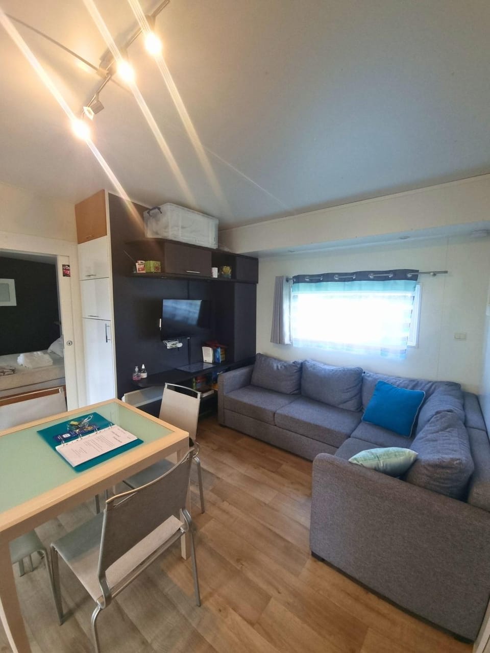 Mobilhome 2 sdb, barbecue, proche mer, piscine Campground/ 
RV Resort in La Bernerie-en-Retz