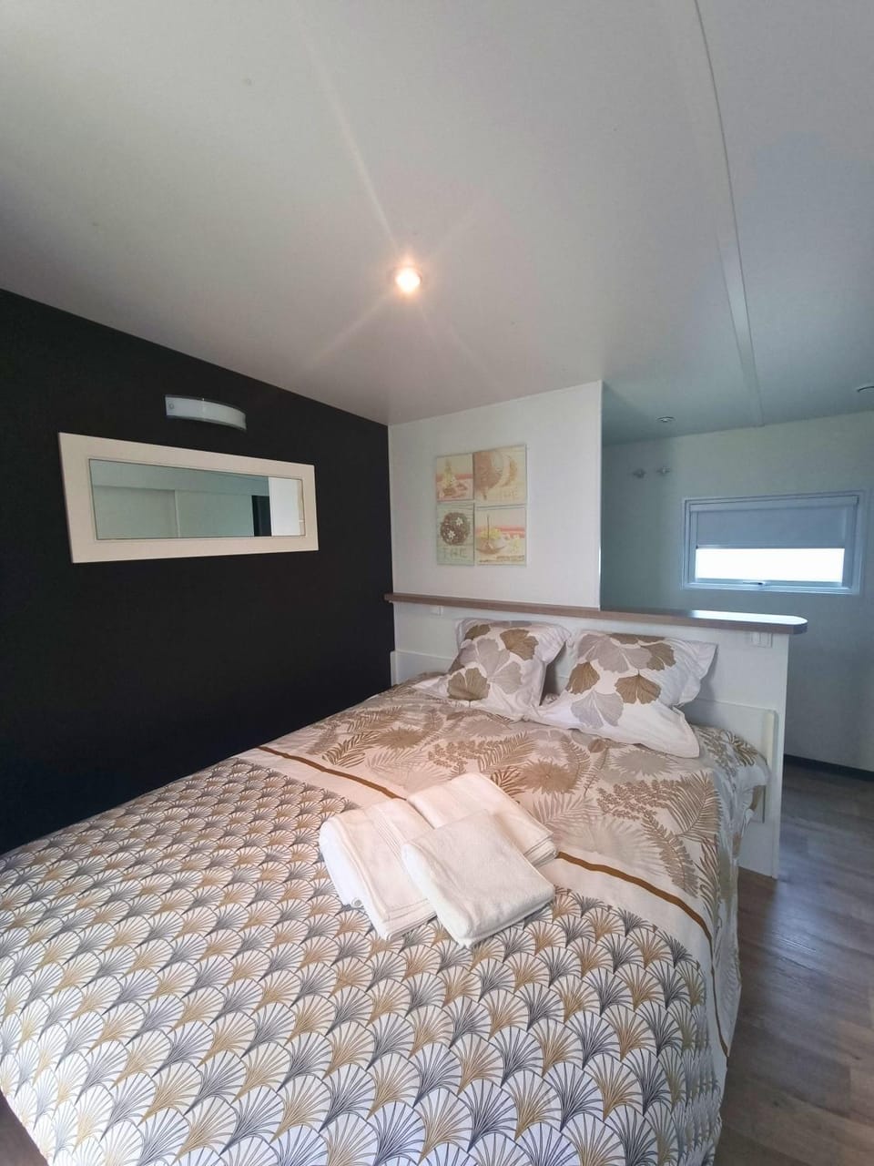 Mobilhome 2 sdb, barbecue, proche mer, piscine Campground/ 
RV Resort in La Bernerie-en-Retz