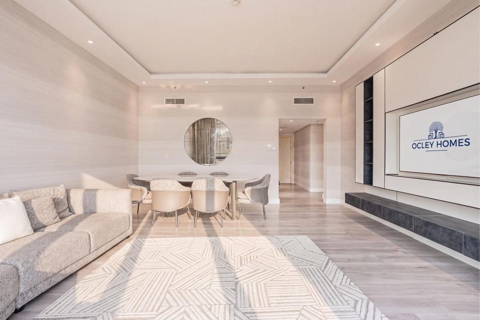 TV and multimedia, Living room, Seating area, air conditioner