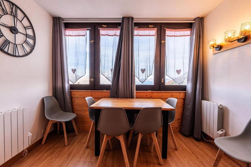 Résidence Chamois - Galerie CHAMOIS C127 - Le Paquebot des Neiges MAE-0293 Apartment in Mâcot-la-Plagne