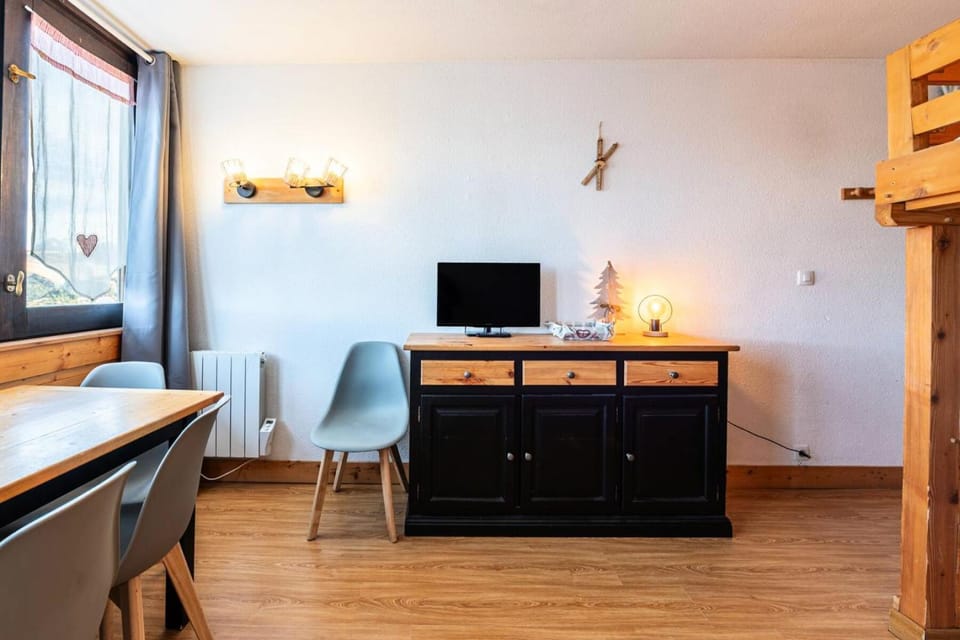 Résidence Chamois - Galerie CHAMOIS C127 - Le Paquebot des Neiges MAE-0293 Apartment in Mâcot-la-Plagne