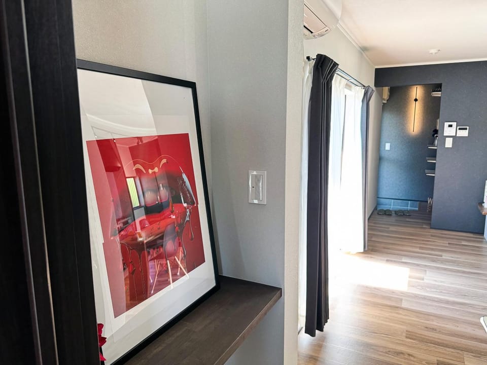 Photo of the whole room