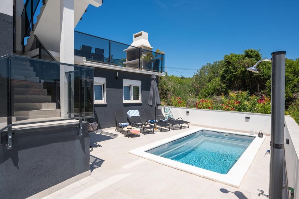 BBQ facilities, Swimming pool, sunbed