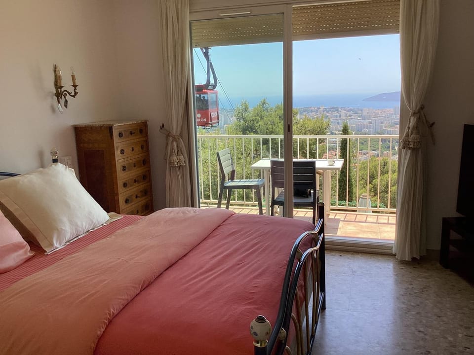 View (from property/room), Balcony/Terrace, Bedroom