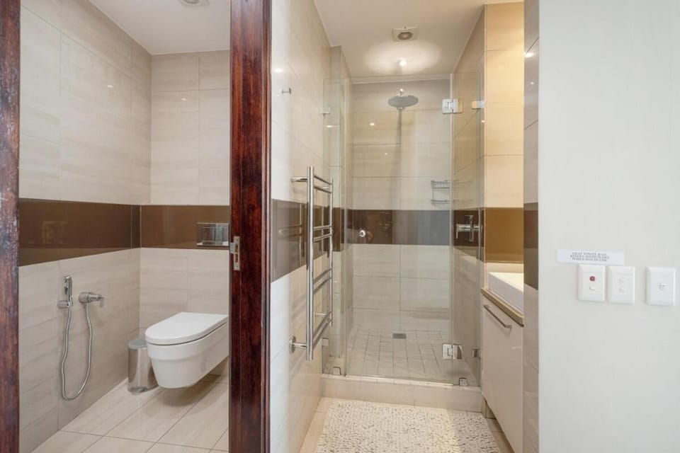 Huge Penthouse overlooking the Harbour Apartment in Durban