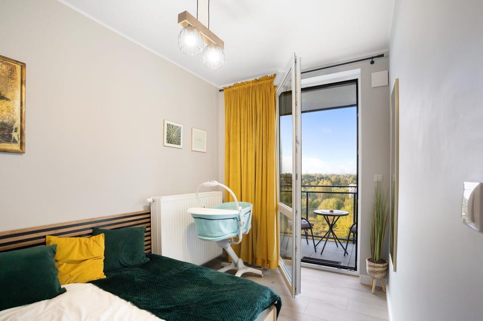 Bed, View (from property/room), Balcony/Terrace, Bedroom