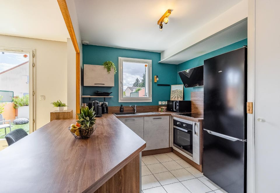 Jardin suspendu - 3 chambres - 2 salles de bain - Parking dans résidence privée Apartment in Bourgogne-Franche-Comté