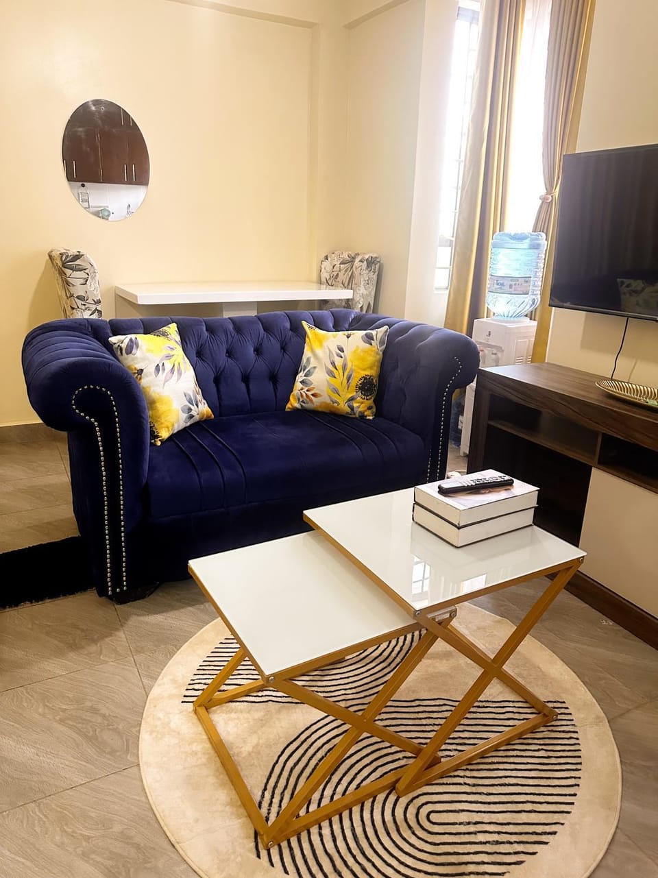 1BR With Dining Table Balcony and Free Parking Apartment in Kenya