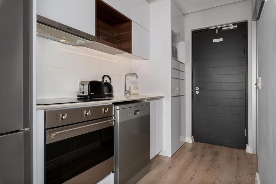 Kitchen or kitchenette, oven, stove