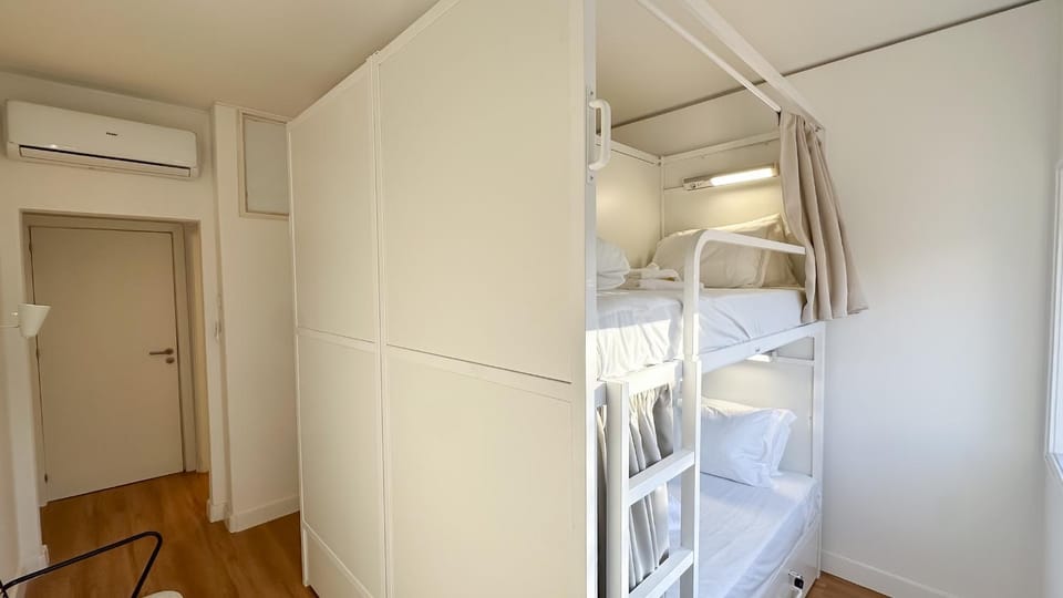 Coliving moderno com lindo jardim Hostel in Porto