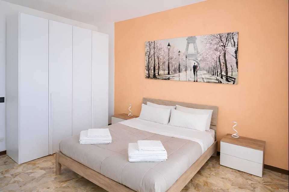 Sunrise Apartment in Bergamo
