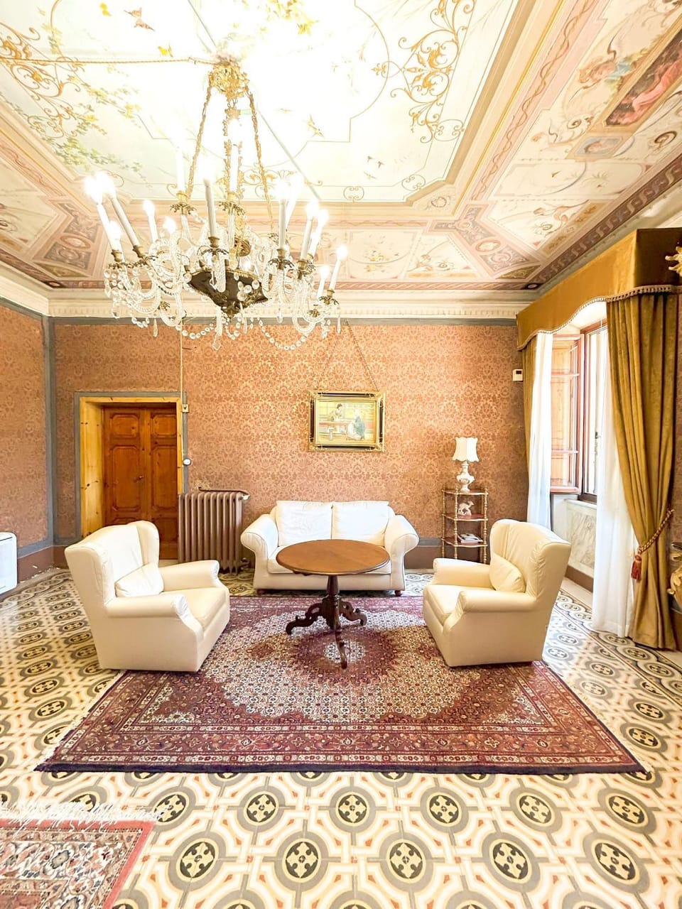 Living room, Seating area