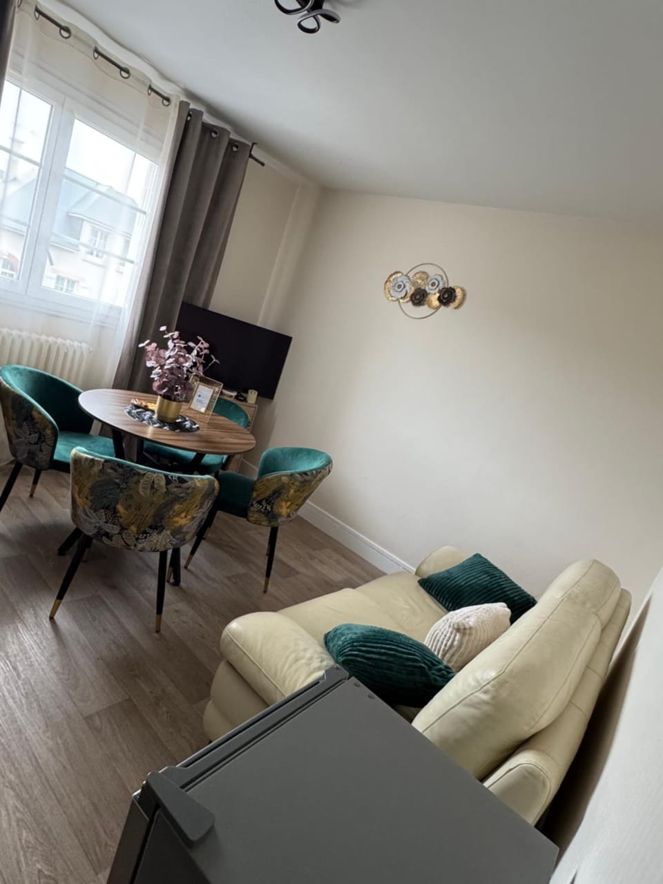 appartement 2 chambres,1 salon avec cuisine Apartment in Saint-Lô