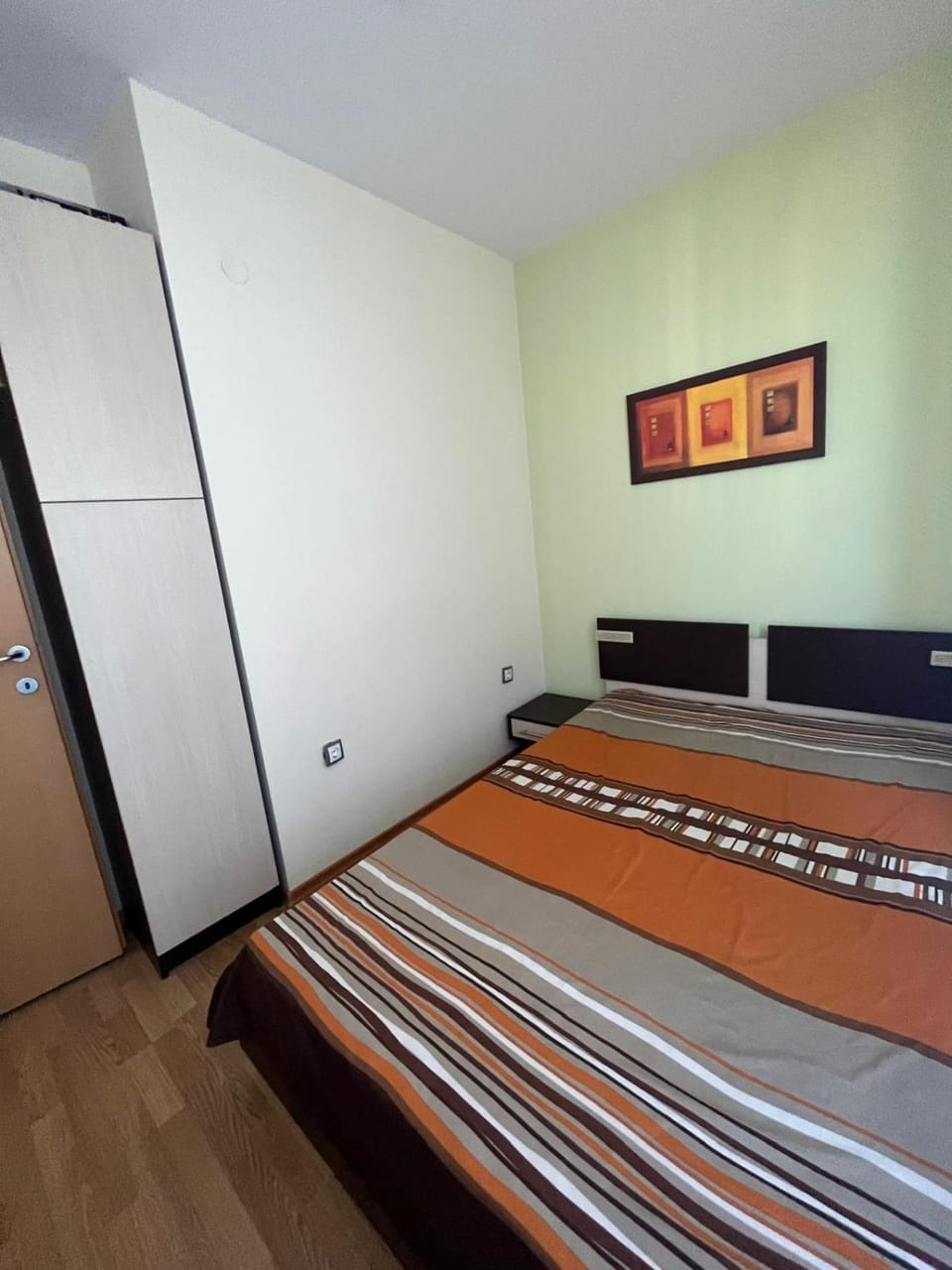 Bed, Photo of the whole room, Bedroom, wardrobe