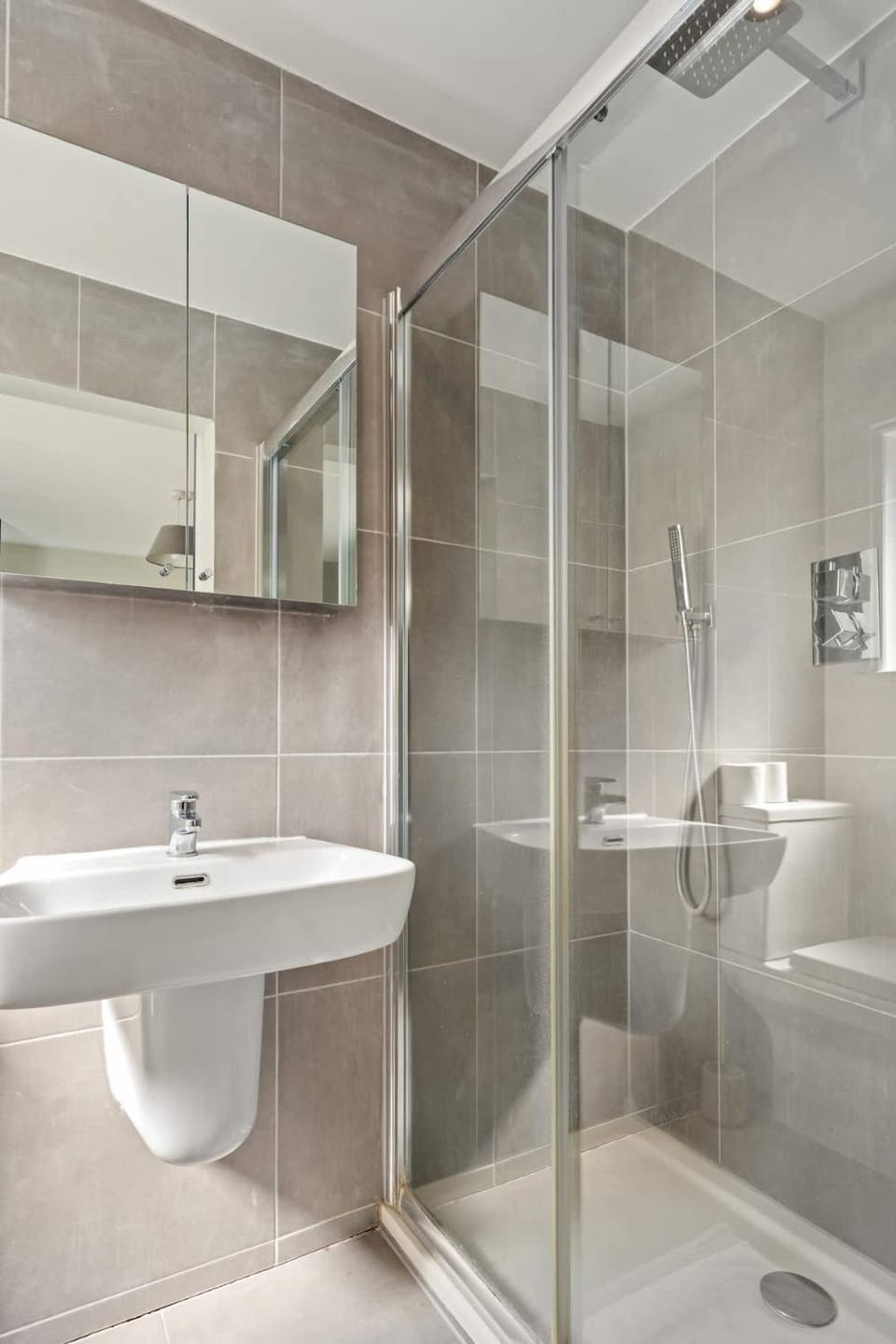 Fabulous all-new 2bed-2bath - Vauxhall near river Apartment in City of Westminster
