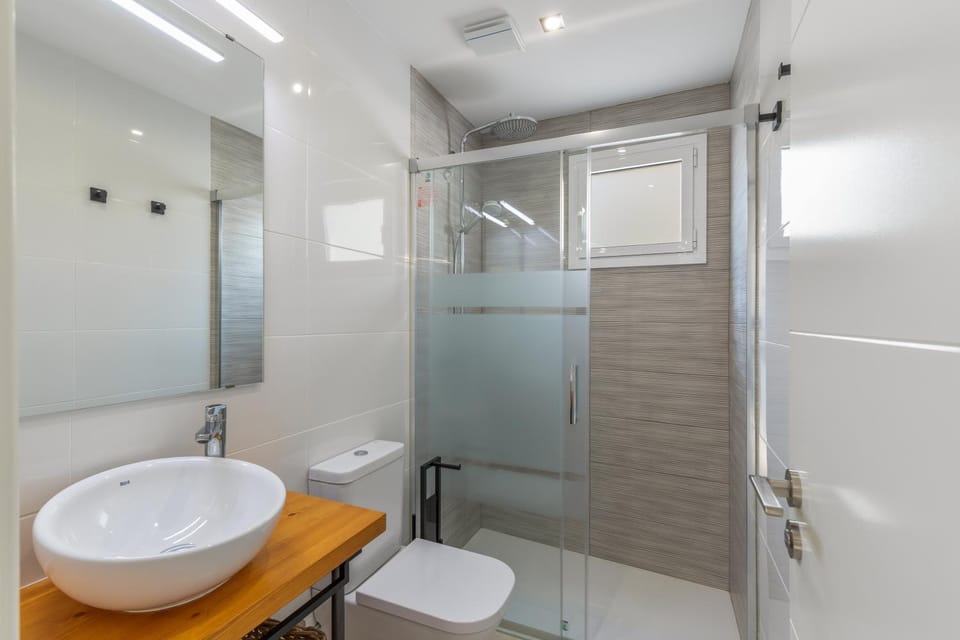 Bathroom, Living room