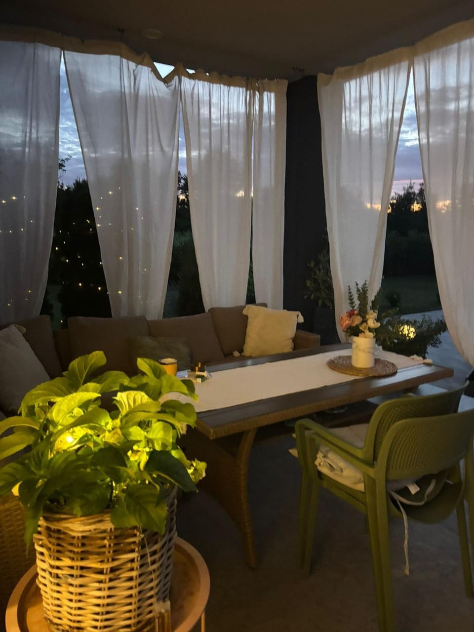 Seating area