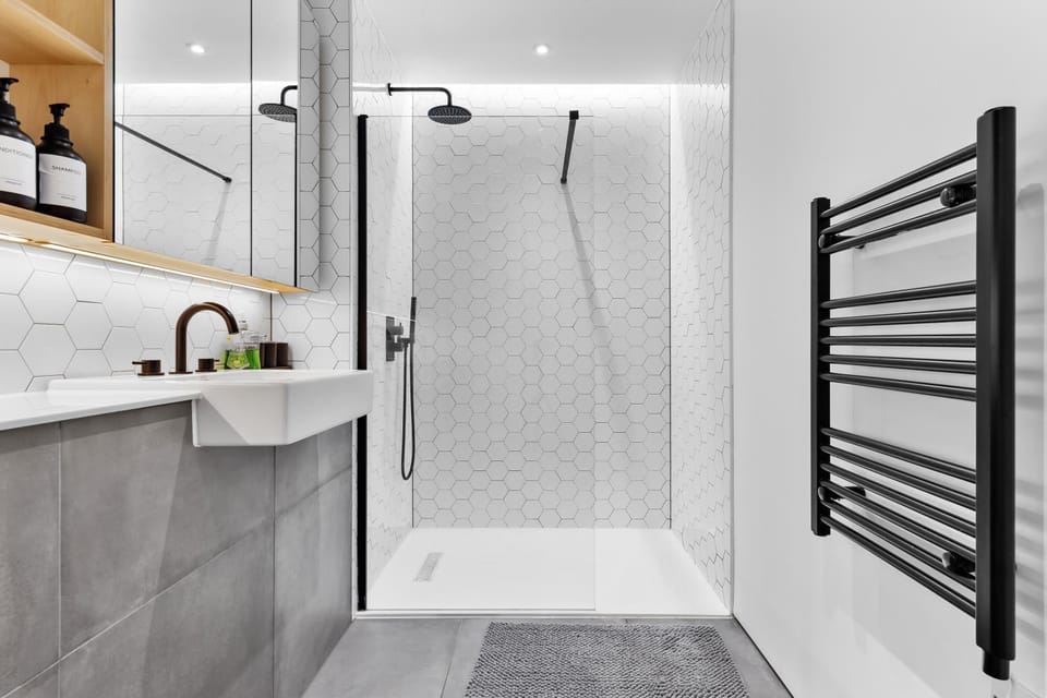 Matisse By The Park - By Raymond Properties Apartment in Brentford