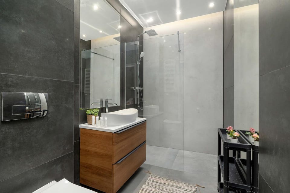 Shower, Bathroom, towels