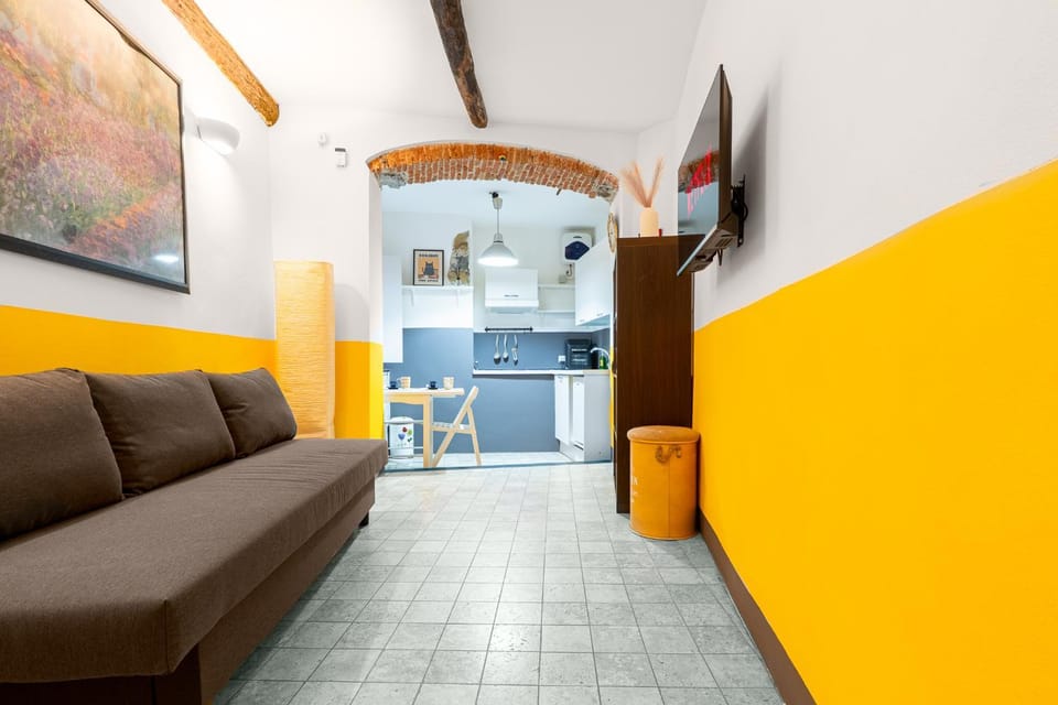 TV and multimedia, Living room, kitchen