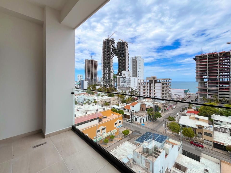 Balcony/Terrace, City view, Sea view