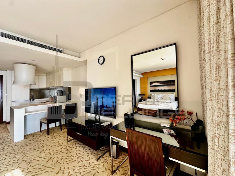 Emaar Fashion Avenue Studio Burj view Apartment in Dubai