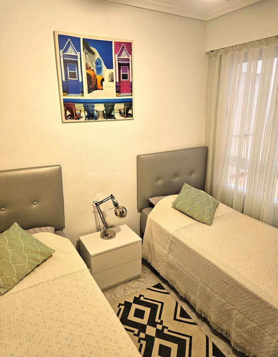 Bedroom, children