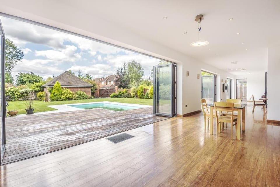 Patio, Dining area, Pool view