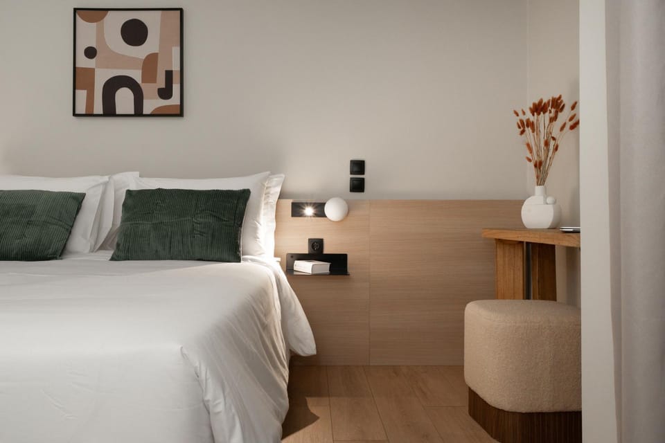 Bed, Decorative detail, Bedroom