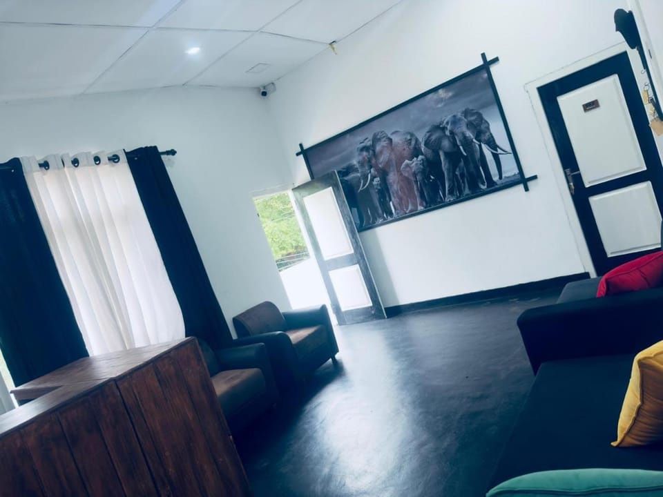 Black & White Elephant Lobby Hotel in Uva Province, Sri Lanka