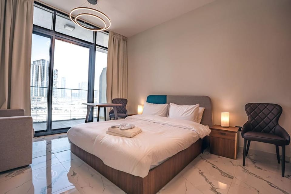 Vista Studio Walk to Galleria & Downtown Apartment in Abu Dhabi
