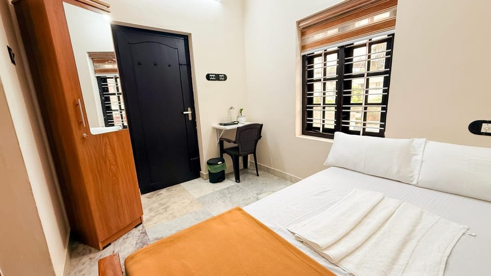 Bed, Bedroom, wardrobe