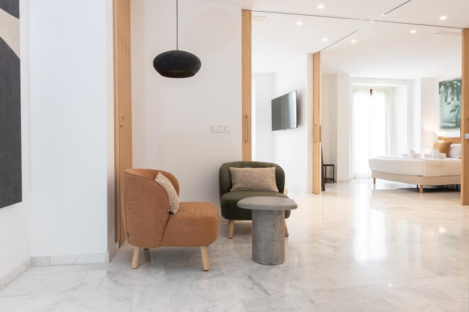 TV and multimedia, Living room, Seating area
