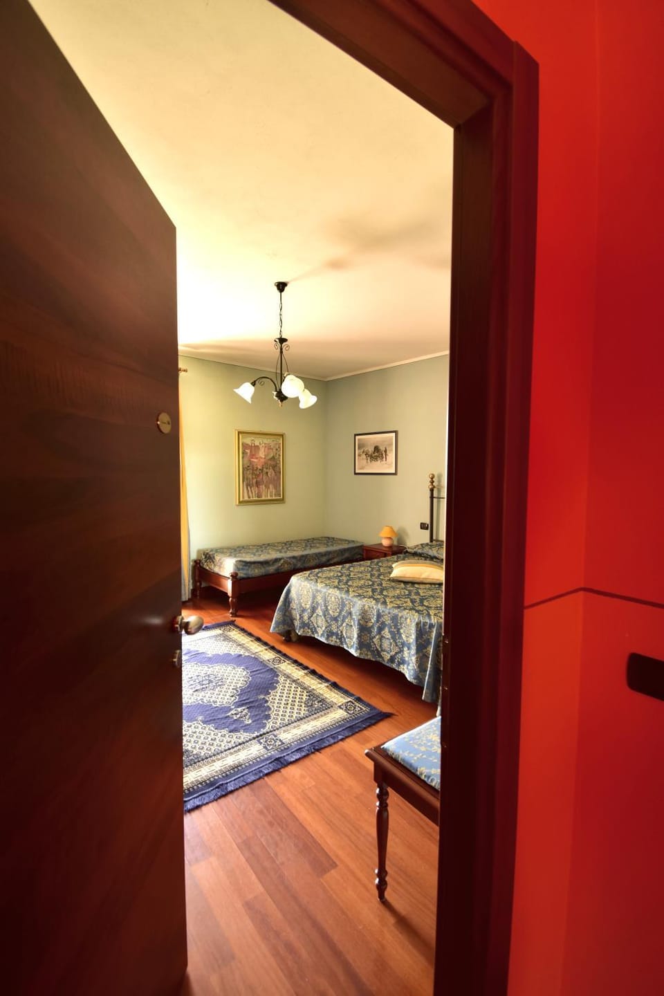 Bed, Day, Photo of the whole room, Bedroom