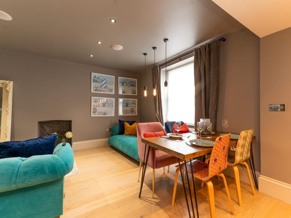 Living room, Other, Seating area, Dining area