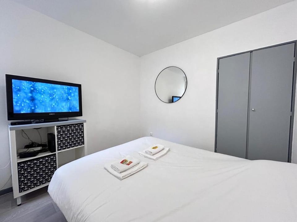 Duruy 4 studio cosy rdc fdc proche centre-ville Apartment in Reims