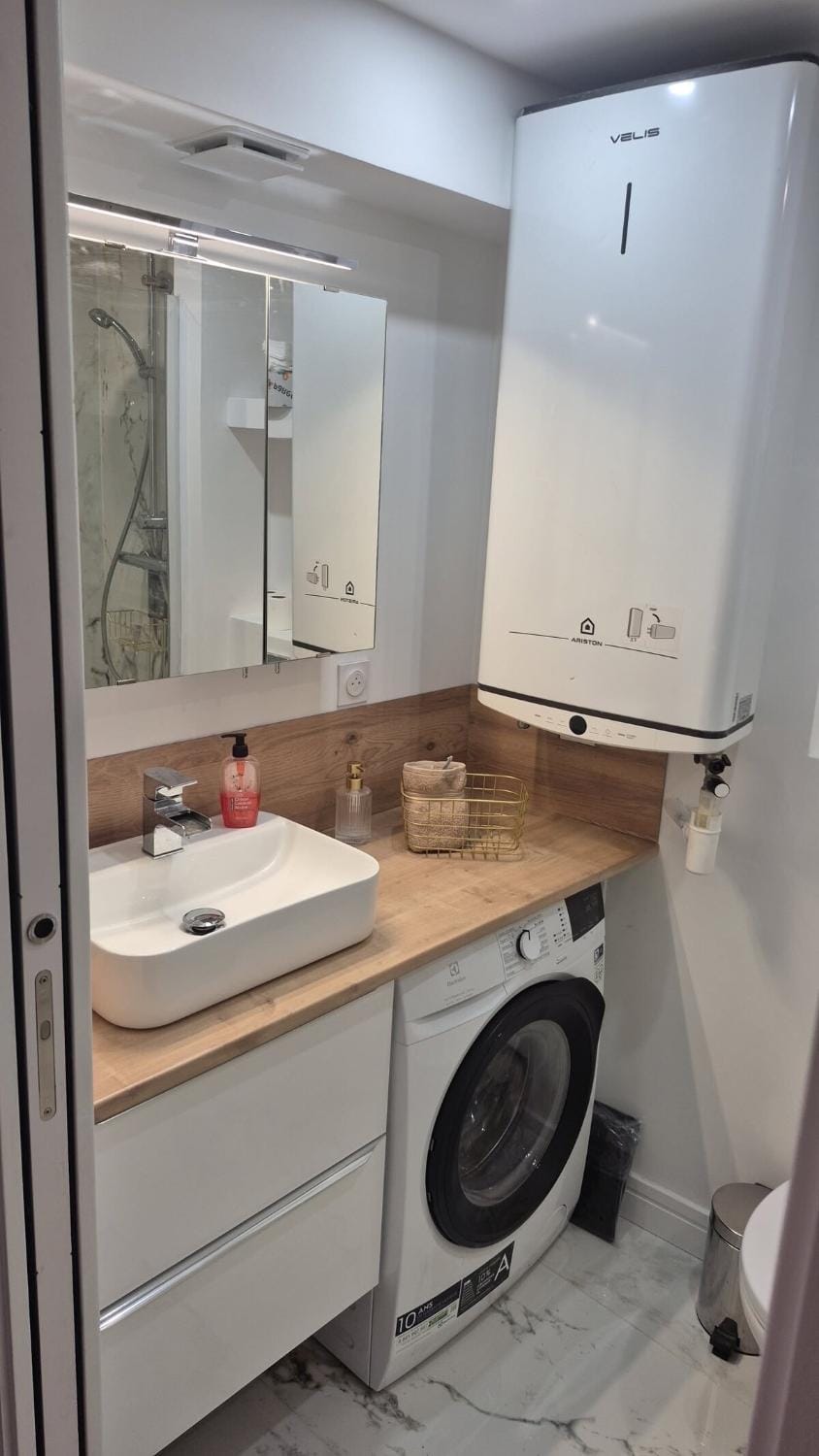 Studio raffiné au centre de Fréjus Apartment in Fréjus
