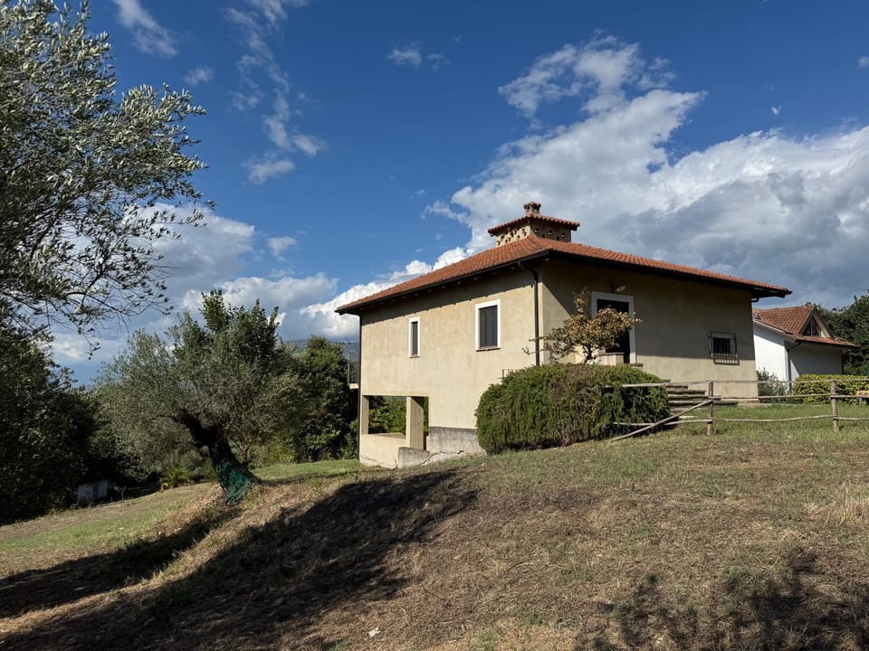 Property building, Garden, Garden view