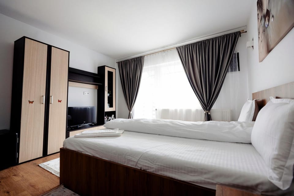 Acasa La Lumei Bed and Breakfast in Romania