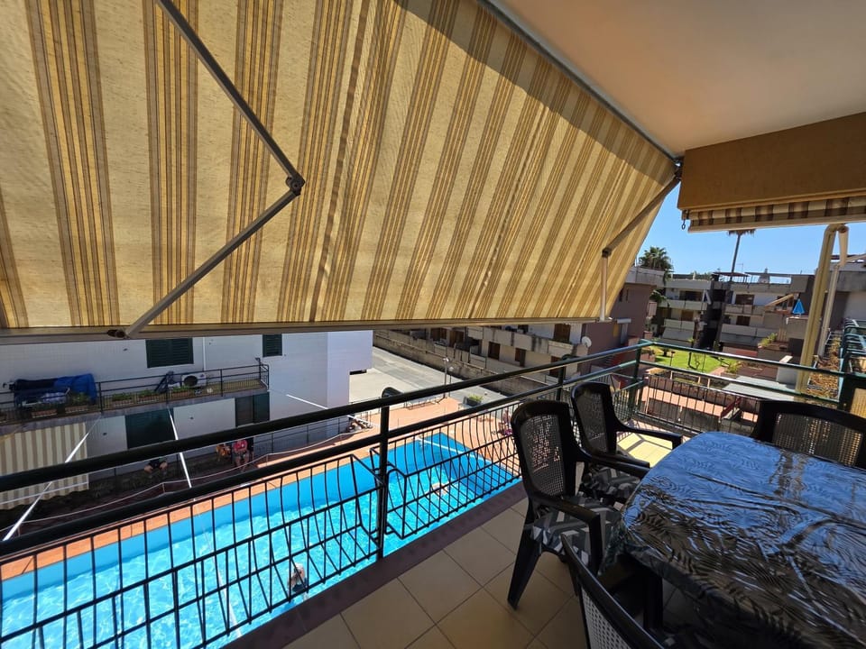 View (from property/room), Balcony/Terrace, Pool view