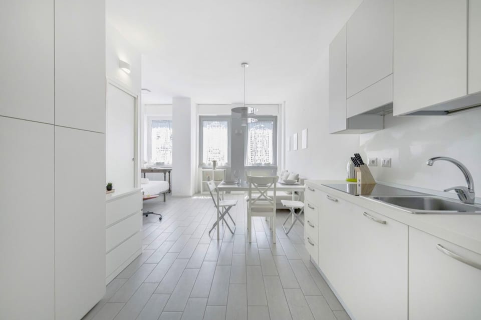 Easylife - Milano - Mancini 1 P6 - Cinque Giornate Apartment in Milan