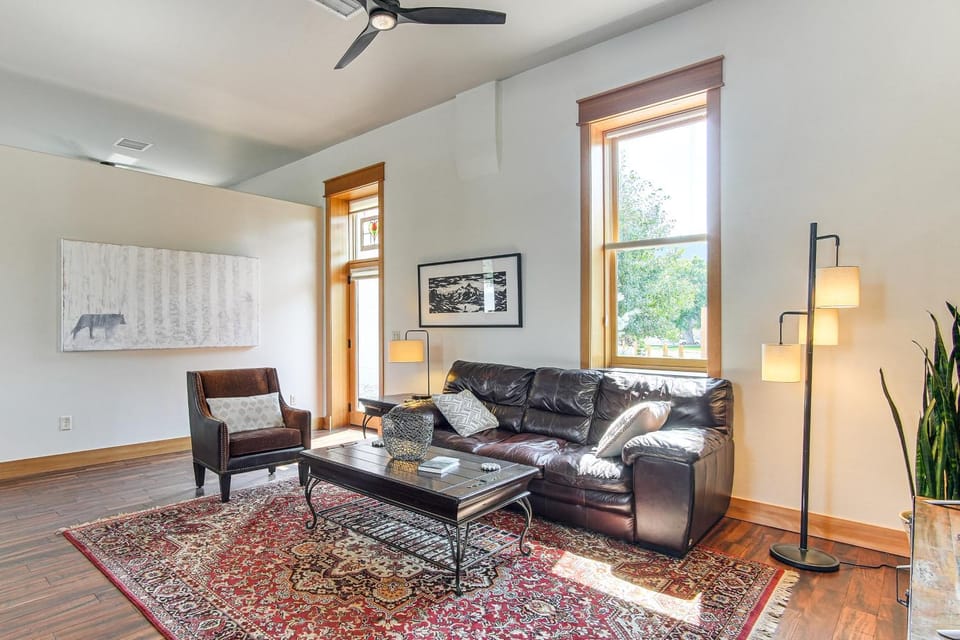 Divine Salida Stay: Walkable Location Near Dtwn! House in Salida