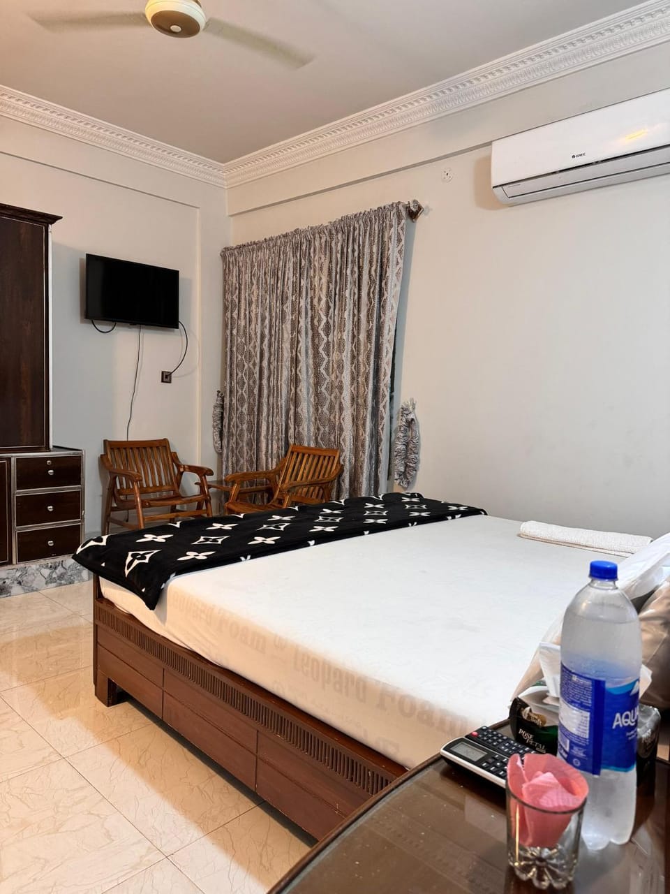 The lodge Guest House Bed and Breakfast in Pakistan