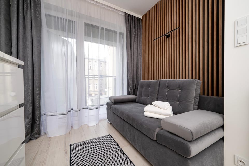 Living room, Seating area, towels