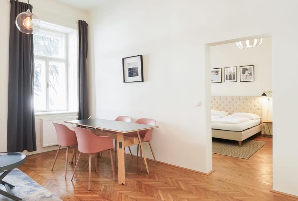 Dining area, Bedroom