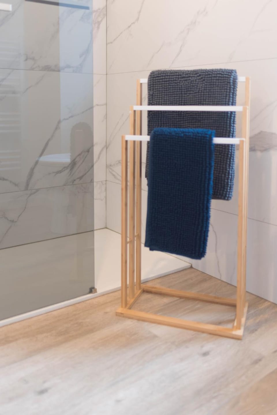 Shower, Bathroom, heating, heating