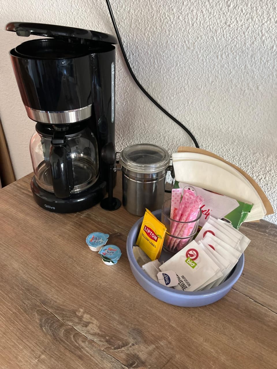 Coffee/tea facilities