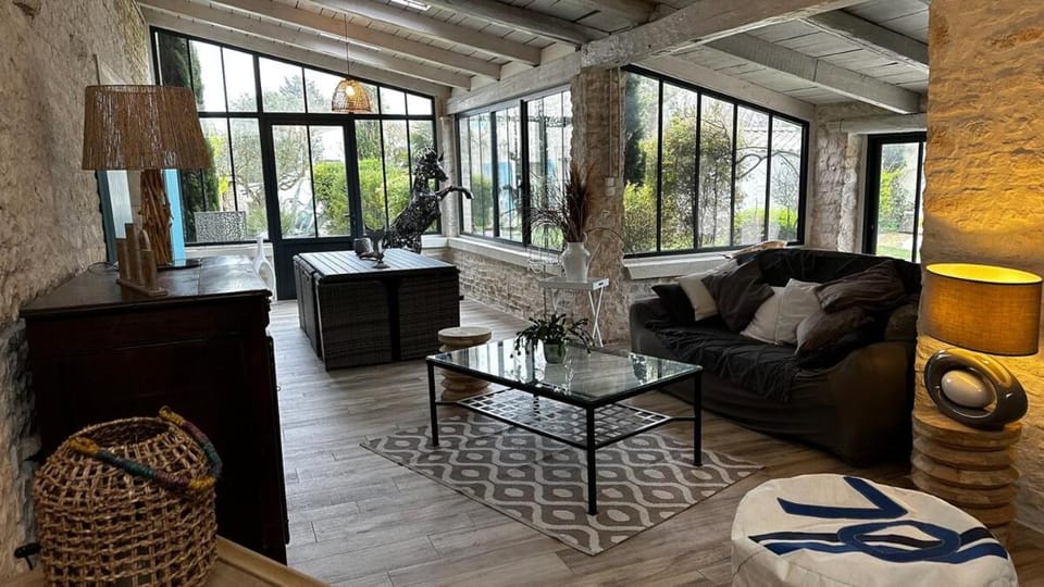 Maison au calme proche de La Rochelle Villa in Nouvelle-Aquitaine
